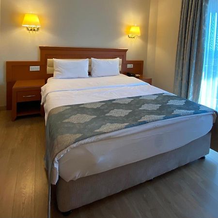 Premier Vista Hotel 锡利夫里 外观 照片