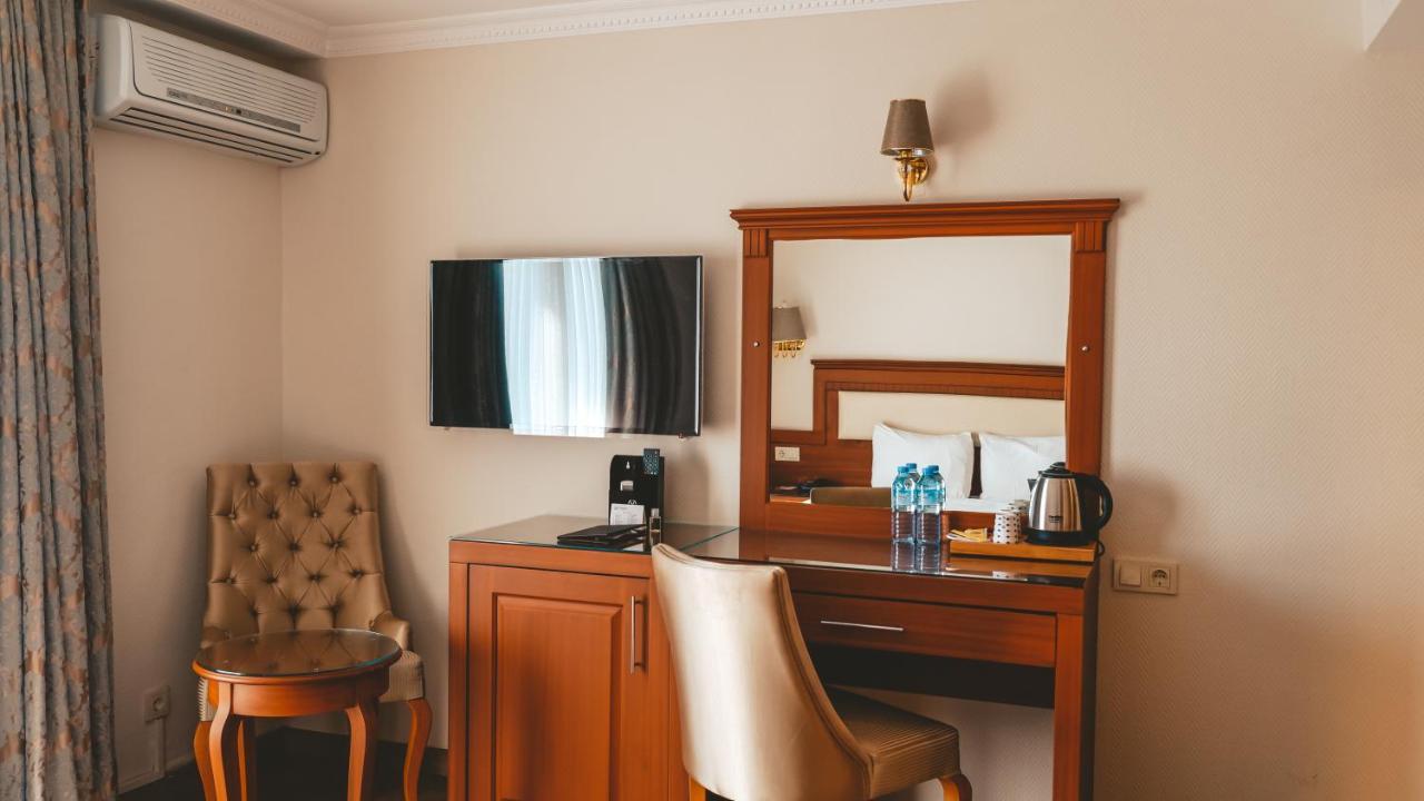 Premier Vista Hotel 锡利夫里 外观 照片
